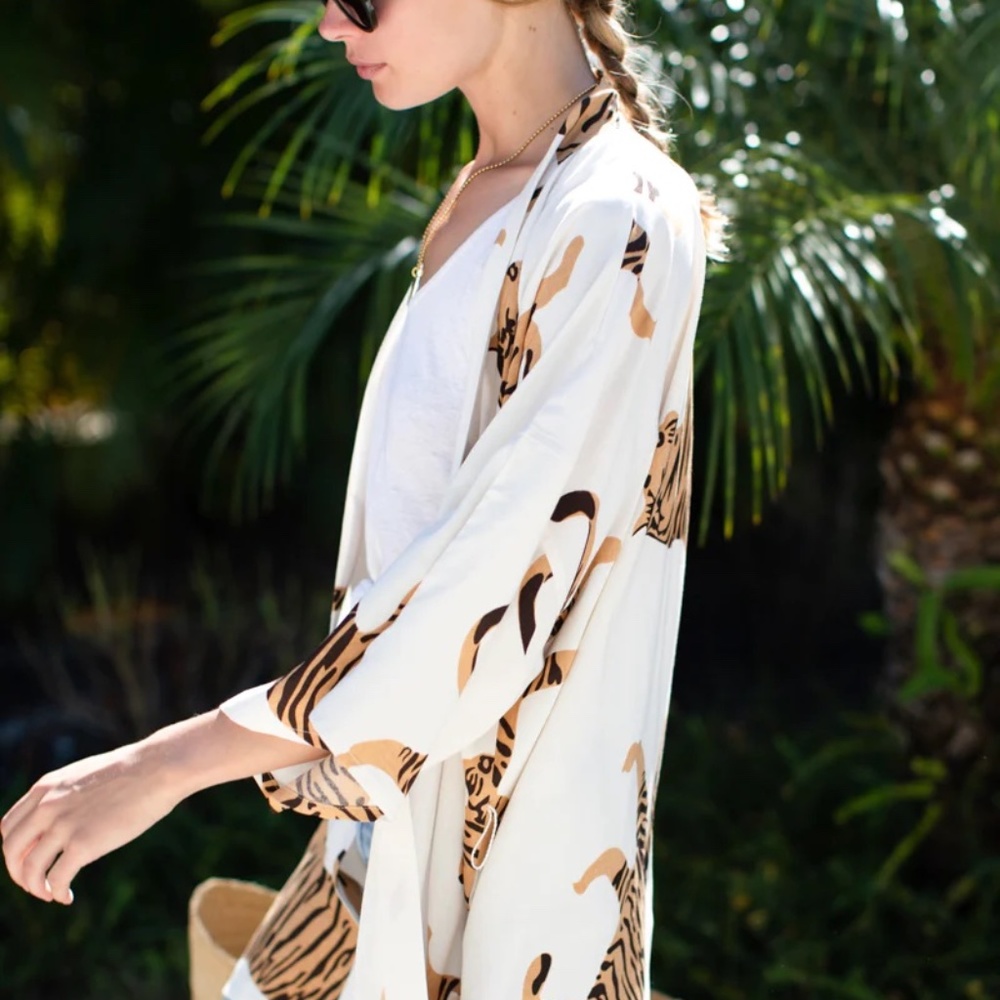 Emerson Fry Fete Kimono / Layering Top  - TIGERS EGRET (M/L)